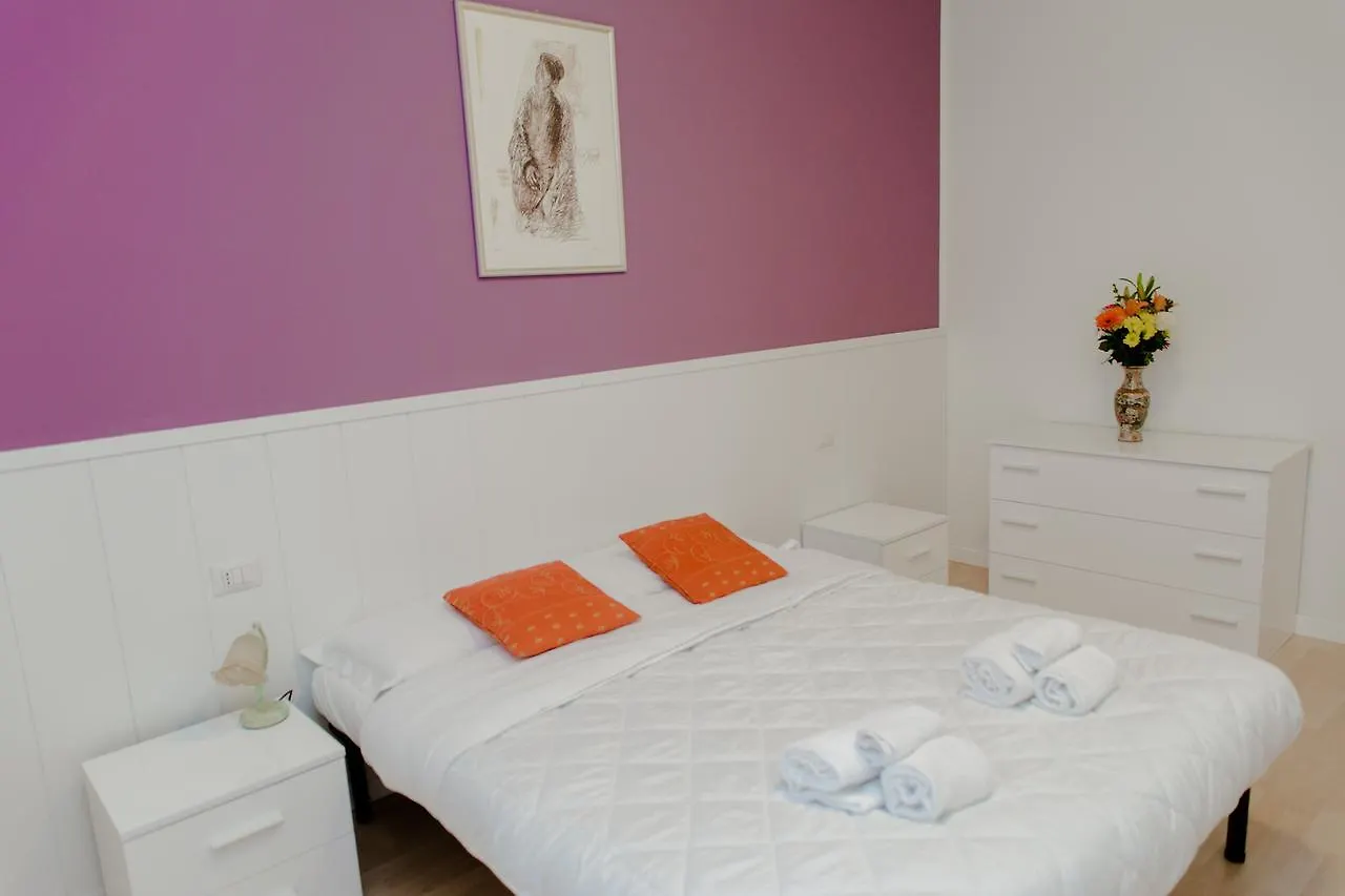 Guesthost - Istria M5 Cozy Apartment Milão 0*,