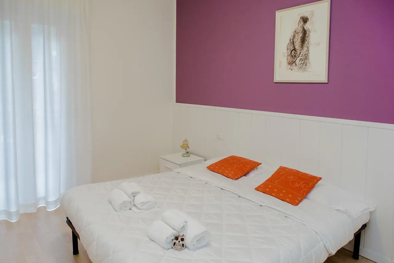 Guesthost - Istria M5 Cozy Apartment Milão